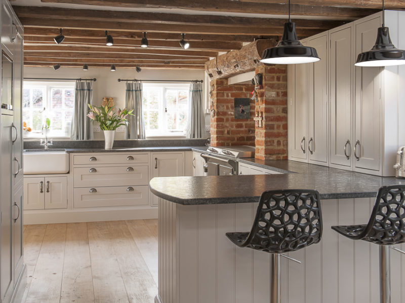 kitchen with beams and breakfast bar